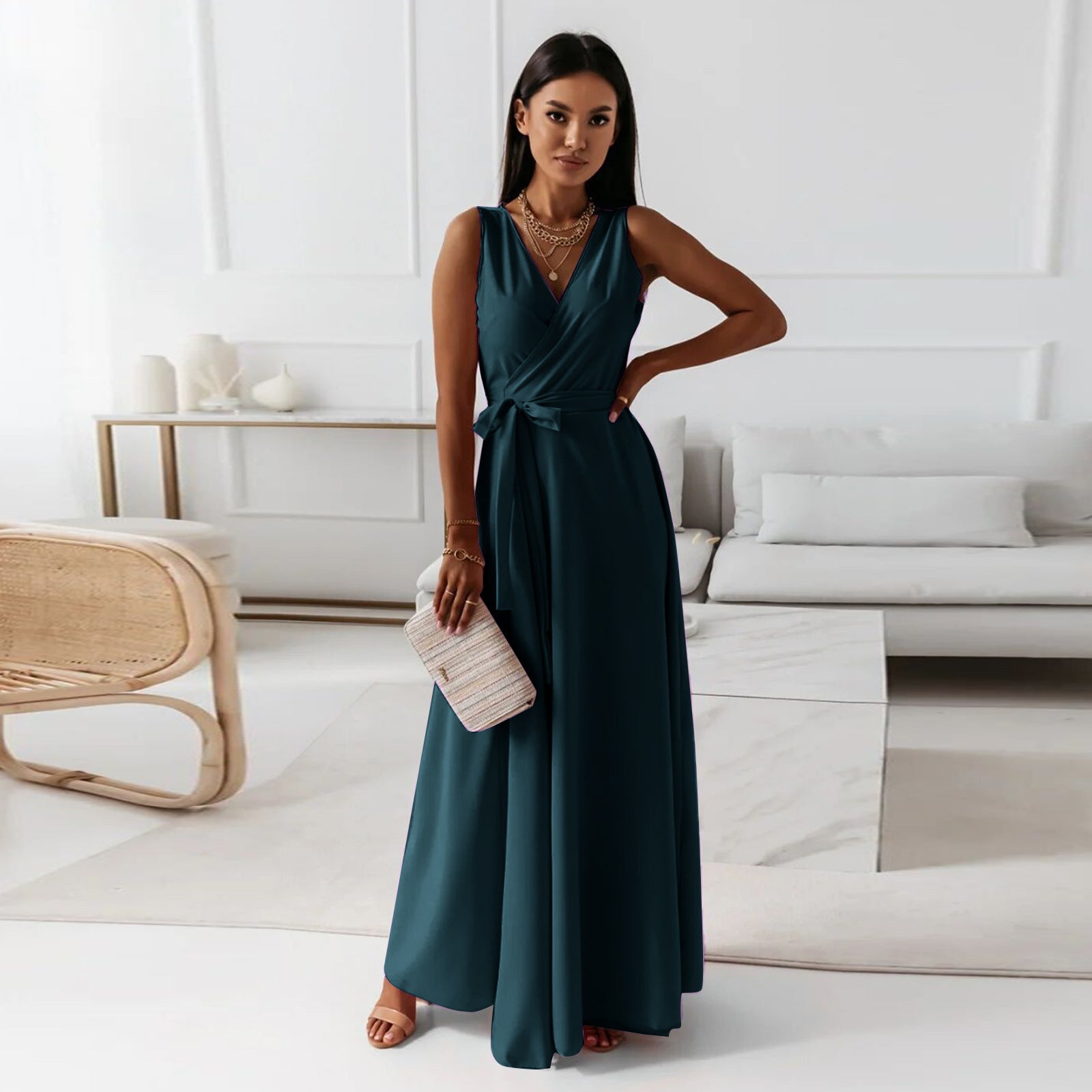 Hailey | Robe Longue Portefeuille – Élégante Robe de Mariage pour Invitées, Style Chic et Fluide